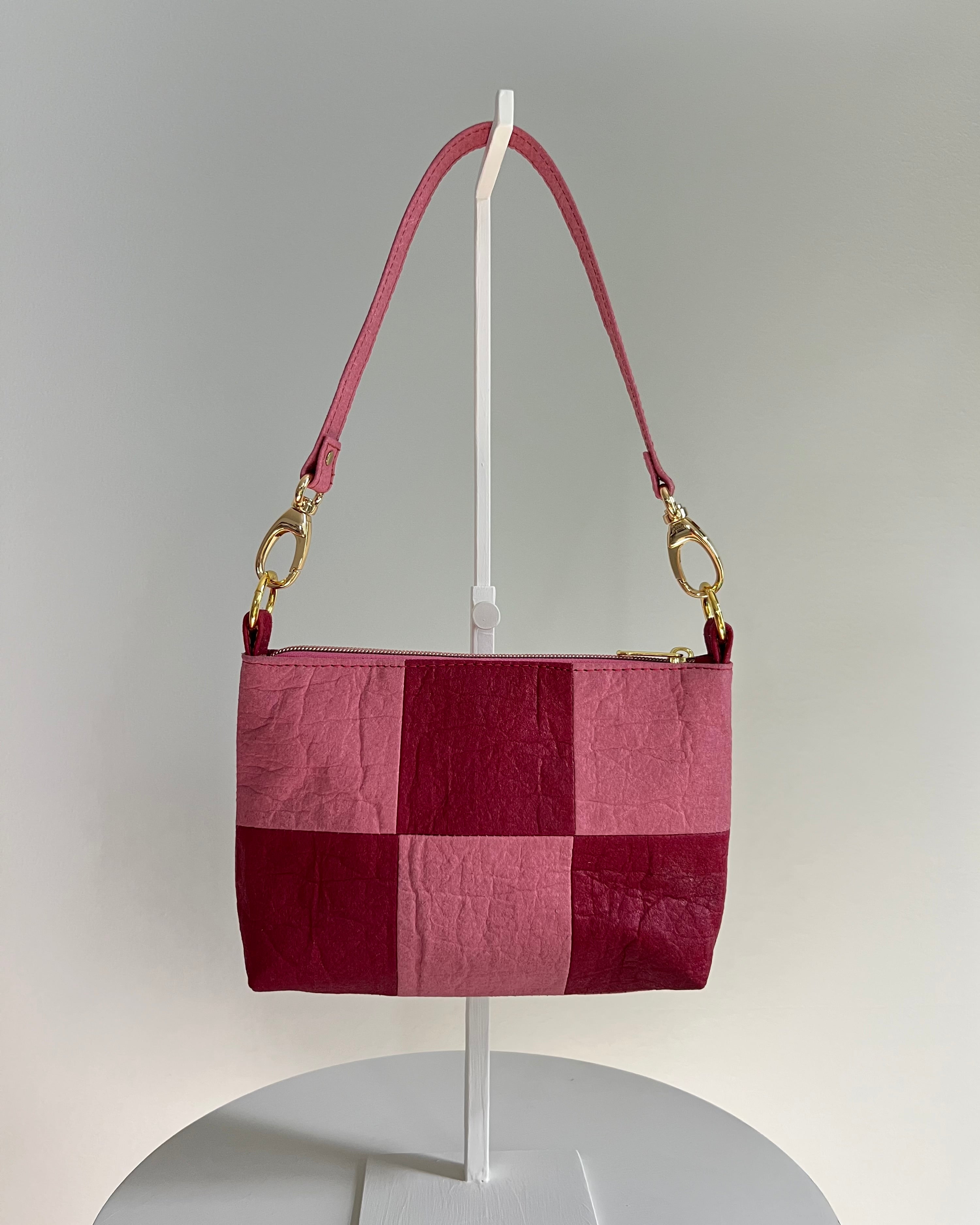 Baguette, Checkered Patchwork Rose/Burgundy
