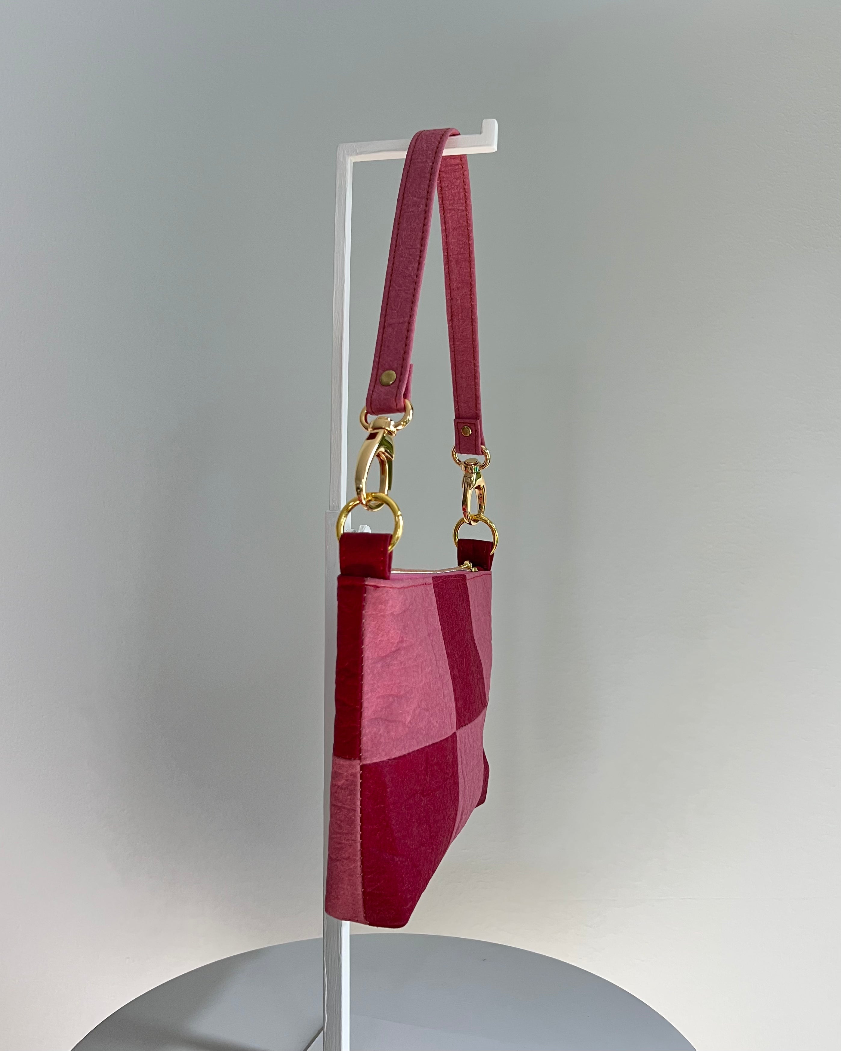 Baguette, Checkered Patchwork Rose/Burgundy